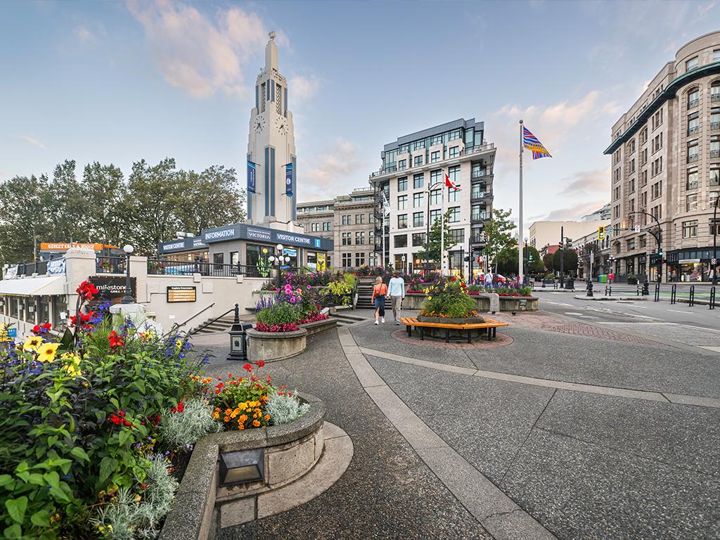 A couple explores downtown Victoria, BC