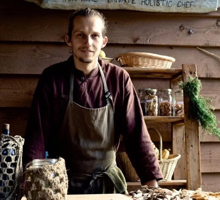 Nature's Chef prepares a foraged dinner